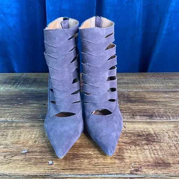 Steve Madden Cardii Suede Bootie Heels - Picture 5 of 11